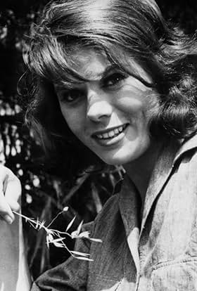 actor Jacqueline Vandal large photo