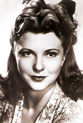 actor Sophie Desmarets large photo