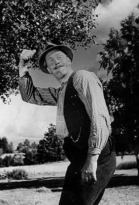 actor John Elfström large photo