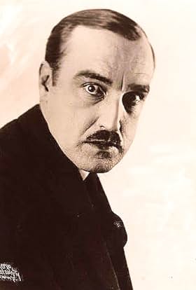 actor Robert McKim large photo