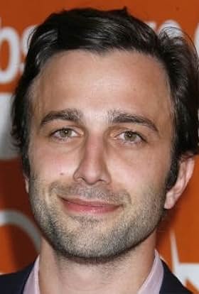 actor Mike Damus large photo