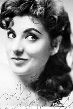 actor Mary Begoña large photo