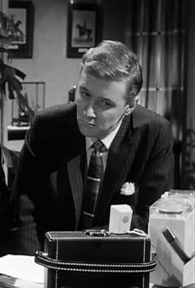 actor Graydon Gould large photo