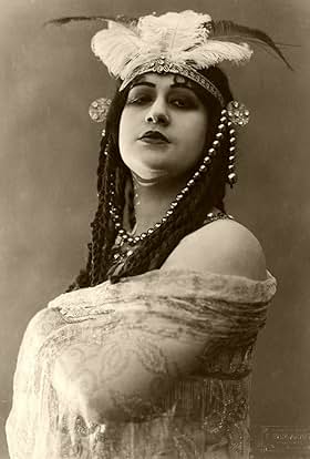 actor Italia Almirante-Manzini large photo