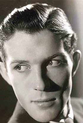 actor Philip Faversham large photo