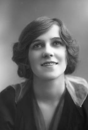 actor Phyllis Monkman large photo