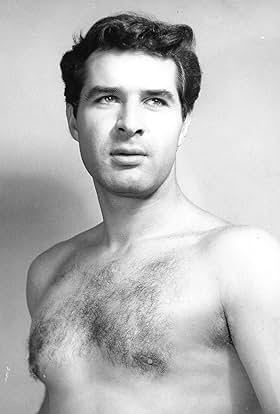 actor Rogelio Guerra large photo