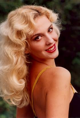 actor Ivana Mihic large photo