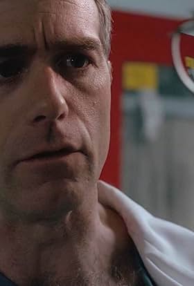 actor Barry Greene large photo