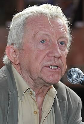 actor Edward Linde-Lubaszenko large photo