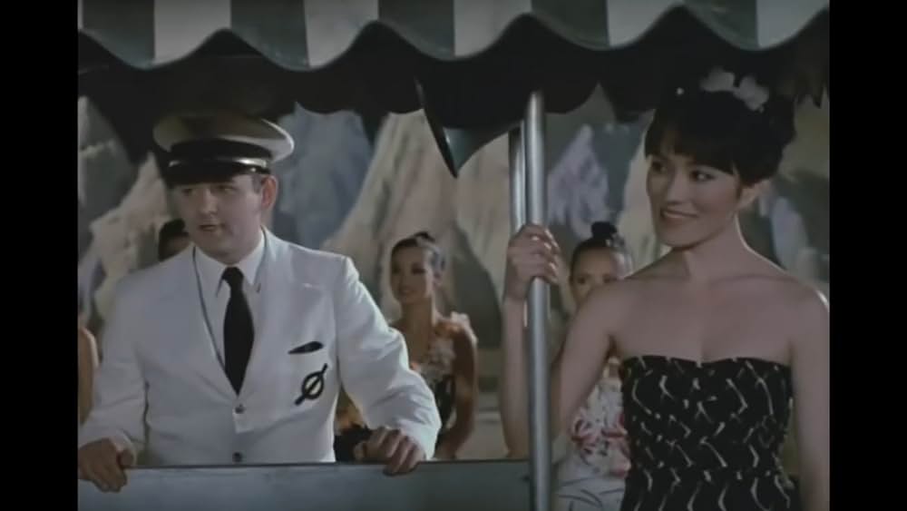 actor Apollonia van Ravenstein large photo