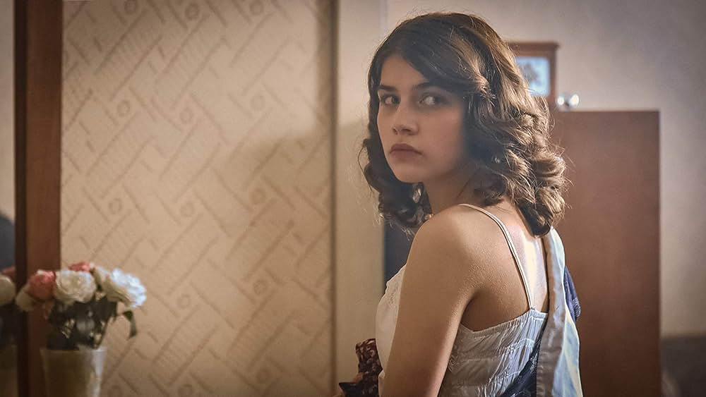 actor Mari Nagy large photo