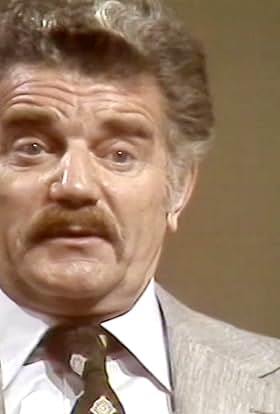 actor Richard Beale large photo