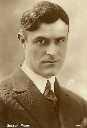 actor Gaston Modot large photo