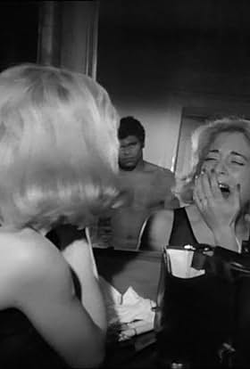 actor Carla Egerer large photo