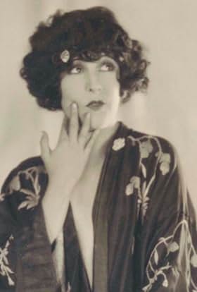 actor Judy King large photo