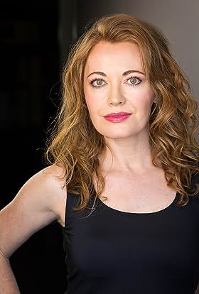 actor Stephanie Dees large photo