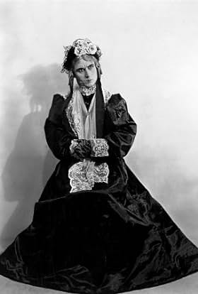 actor Syd Chaplin large photo