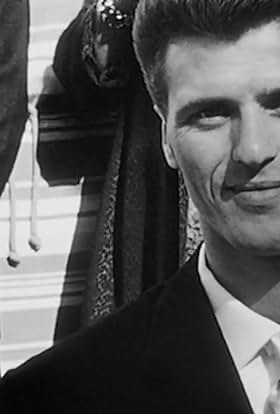 actor Graziella Chiarcossi large photo