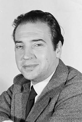 actor Canto e Castro large photo