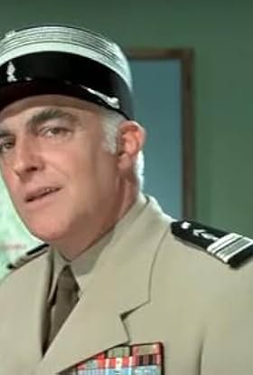 actor Yves Vincent large photo