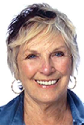 actor Elizabeth Gaylynn Baker large photo