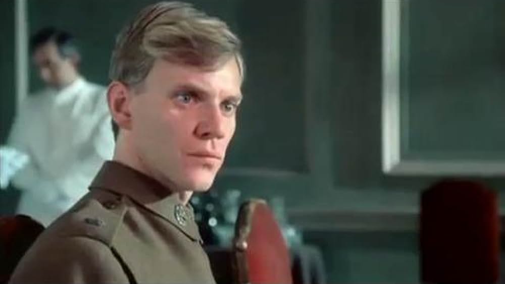 actor Gilles Béhat large photo