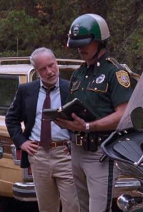 actor Dennis Scott large photo