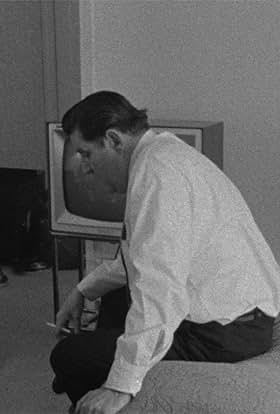 actor Raymond Martos large photo