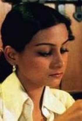 actor Anjali Paigankar large photo