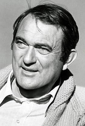 actor Andrew V. McLaglen large photo
