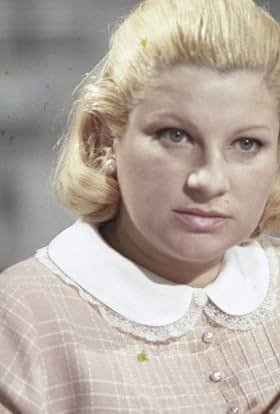 actor Antonina Girycz large photo