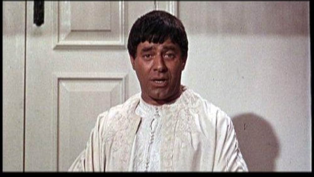 actor Sandra Caron large photo