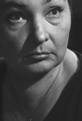 actor Wanda Luczycka large photo