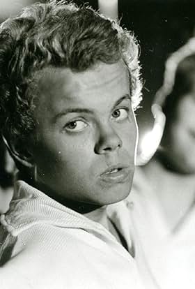 actor Sven Almgren large photo