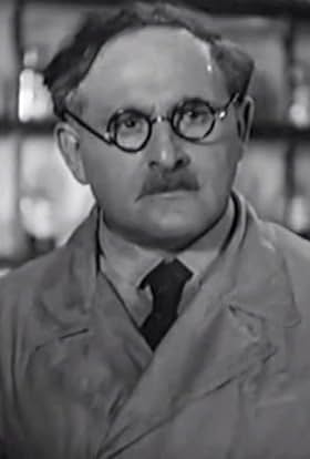 actor Semyon Mezhinsky large photo