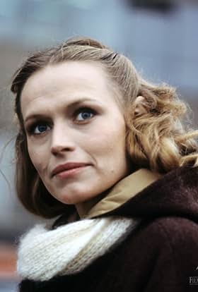 actor Iwona Bielska large photo