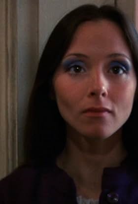 actor Ayn Ruymen large photo