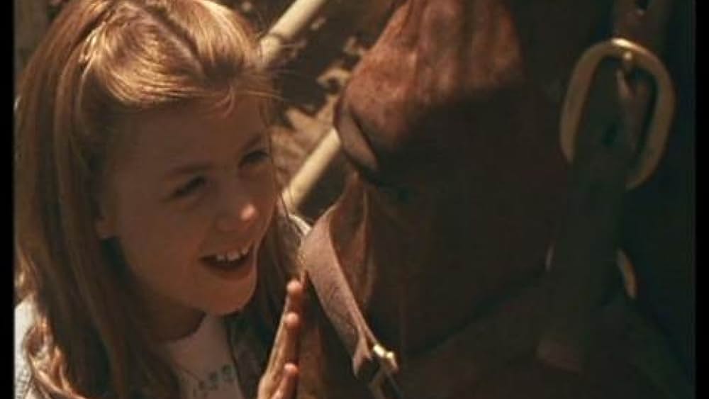 actor Erica Hess large photo