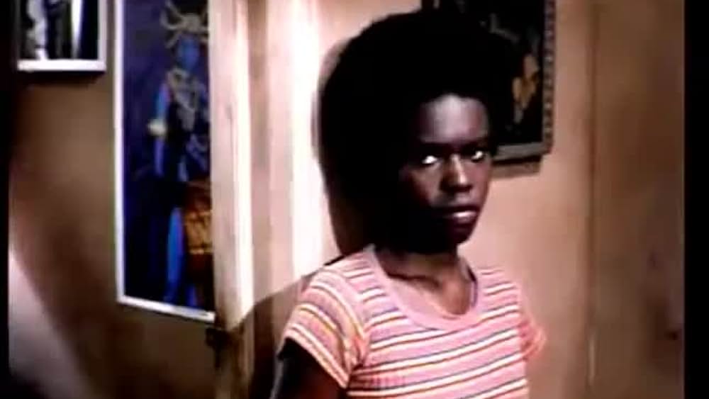 actor Louise Stubbs large photo