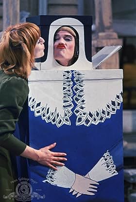 actor Janet Neville-Ferguson large photo