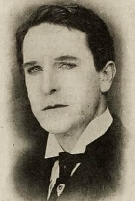 actor James Keane large photo