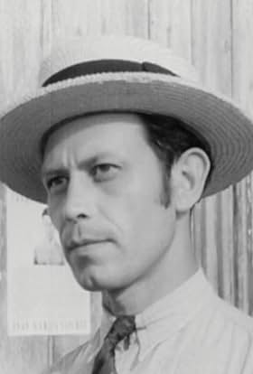 actor Rafael Hinojosa large photo