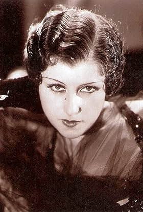 actor Jeanne Helbling large photo