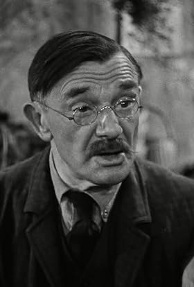 actor Arthur Devère large photo