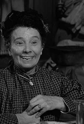 actor Yvonne Claudie large photo