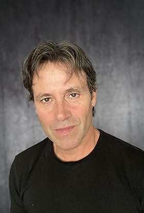 actor Andoni Gracia large photo