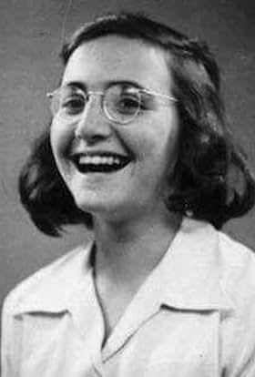 actor Margot Frank large photo