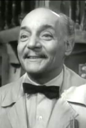 actor Karlo Bulic large photo