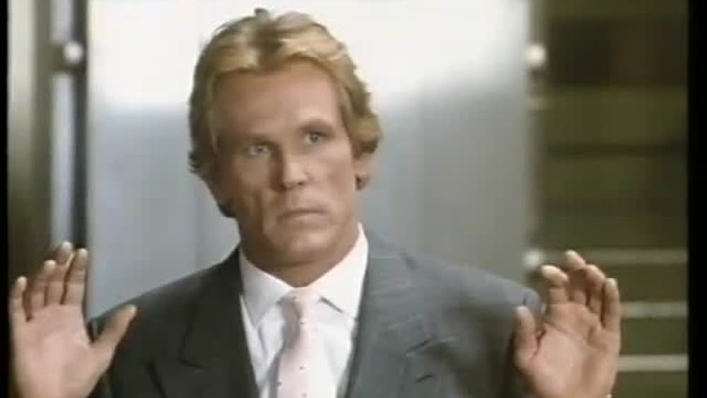 actor Sarah Rowland Doroff large photo